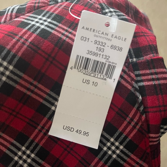 American Eagle schoolgirl skirt - Picture 3 of 3